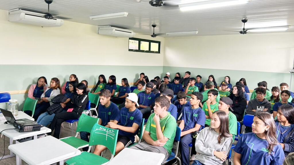 Escola Livre da Dengue - Todos Contra o Mosquito